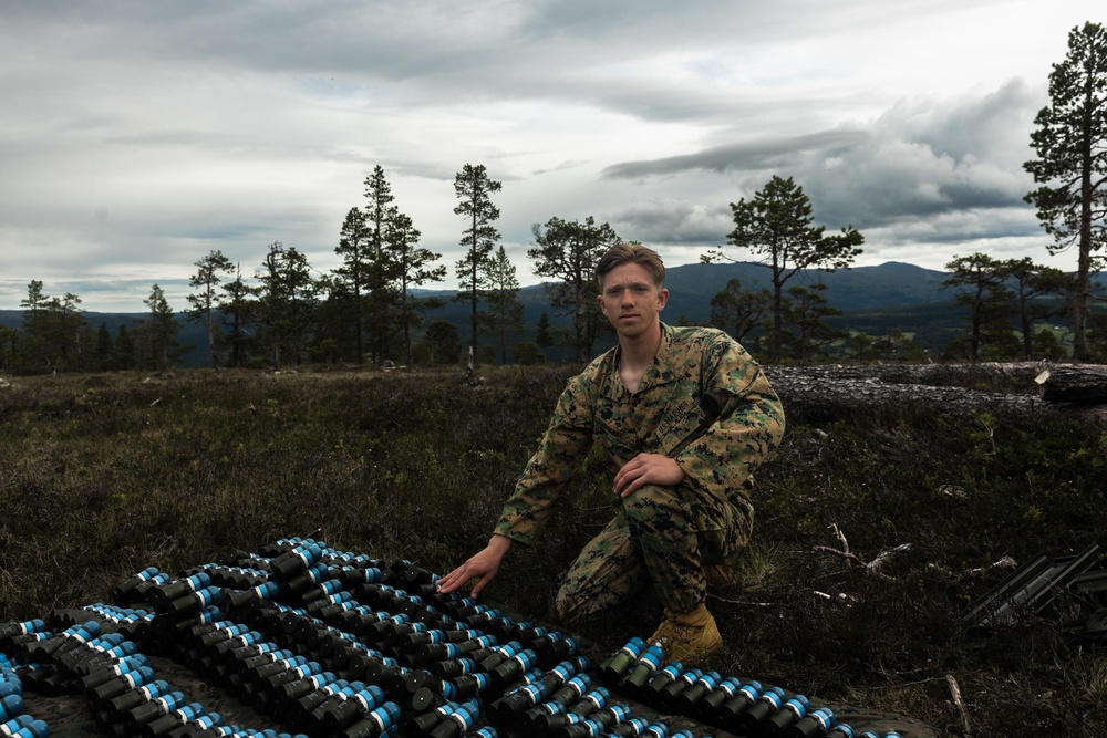 CLB-8 Marines Conduct Machine Gun Shoot