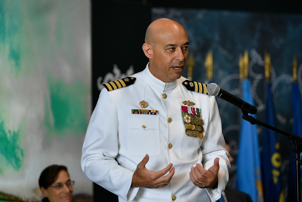 Capt. Dean Allen assumes command of NAVFAC EXWC