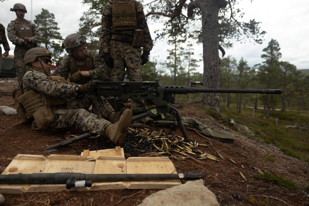 CLB-8 Marines Conduct Machine Gun Shoot