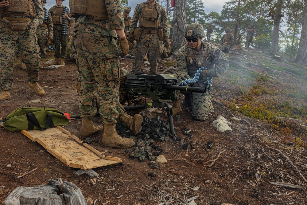 CLB-8 Marines Conduct Machine Gun Shoot