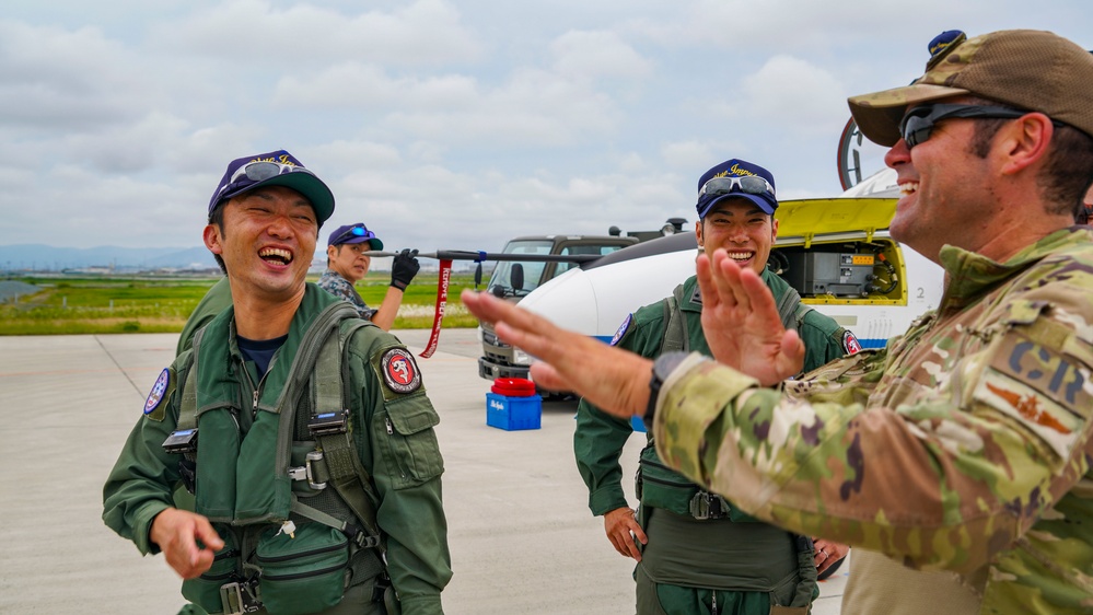 U.S. Service Members invited to watch Blue Impulse while at Matsushima AB for Valiant Shield