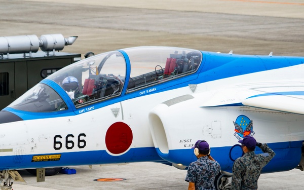 U.S. Service Members invited to watch Blue Impulse while at Matsushima AB for Valiant Shield
