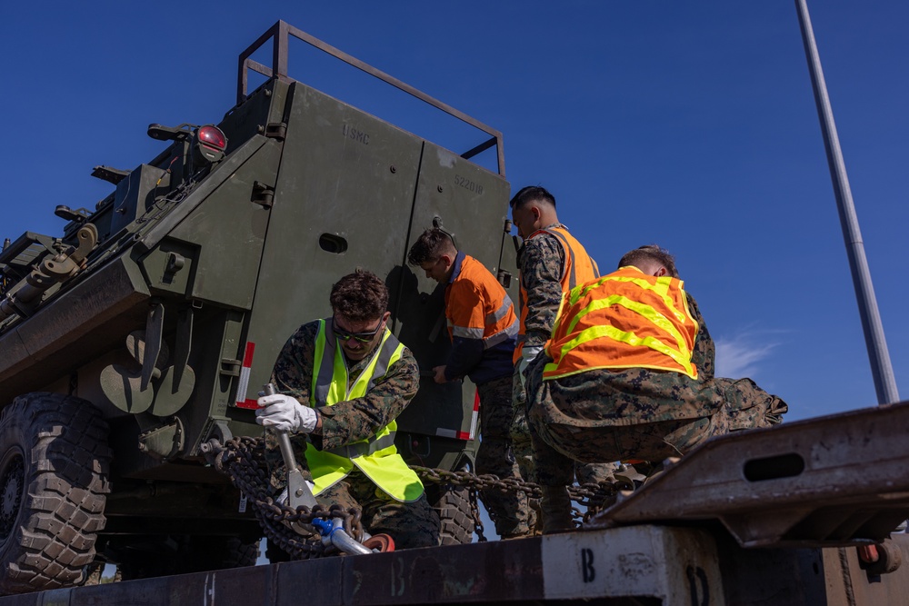 1st LAR Bn. Marines, LAVs arrive to Darwin for Exercise Predator’s Run 24