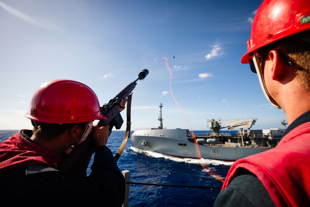 USS Fitzgerald Replenishment at Sea with HMNZS Aotearoa