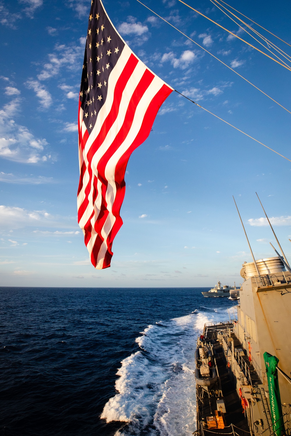 USS Fitzgerald Replenishment at Sea HMNZS Aotearoa