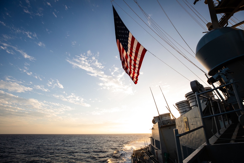 USS Fitzgerald Replenishment at Sea HMNZS Aotearoa