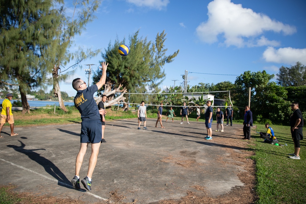 Pacific Partnership 24-2 Visits Kawenu Primary School