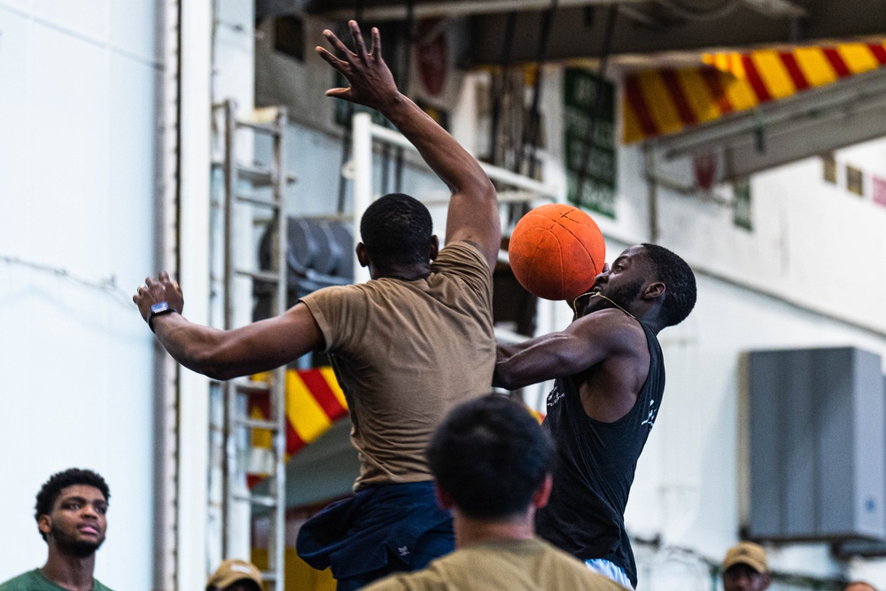 USS Ronald Reagan (CVN 76) MWR hosts basketball tournament