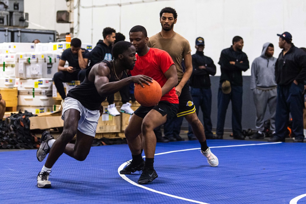 USS Ronald Reagan (CVN 76) MWR hosts basketball tournament