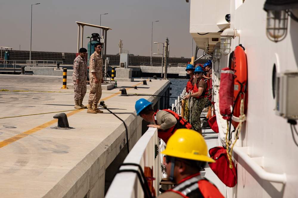 USCGC Glen Harris Participates in a Trilateral Exercise in Kuwait