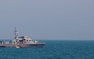 USCGC Glen Harris Participates in a Trilateral Exercise with Iraq and Kuwait in U.S. 5th Fleet AOO