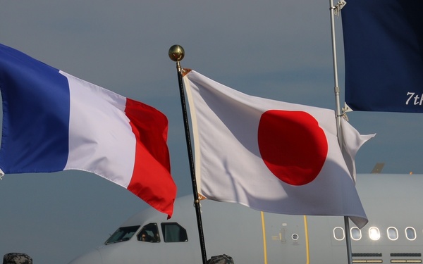 US Navy, Marines participate in trilateral exercise PEGASE