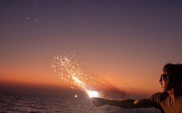 USCGC Glen Harris Conducts Pyrotechnics Training in the U.S. 5th Fleet AOO