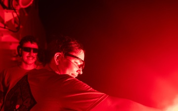 USCGC Glen Harris Conducts Pyrotechnics Training in the U.S. 5th Fleet AOO