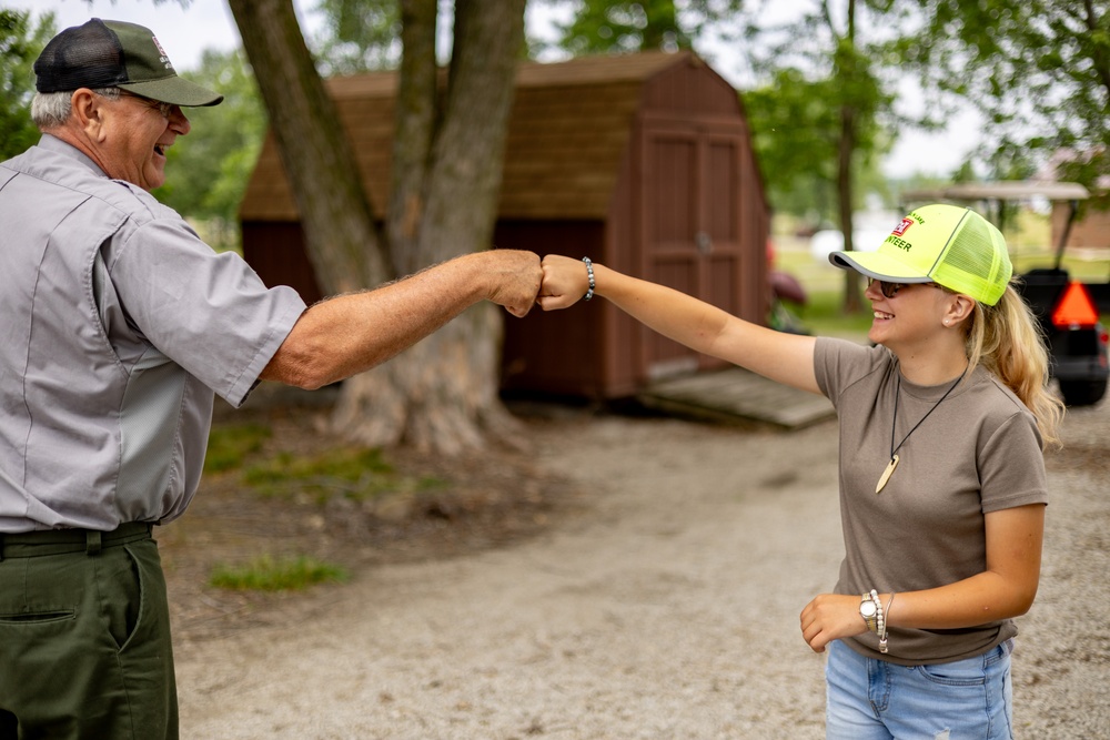 Robust volunteer program helps reduce recreation operating costs at Rathbun Lake