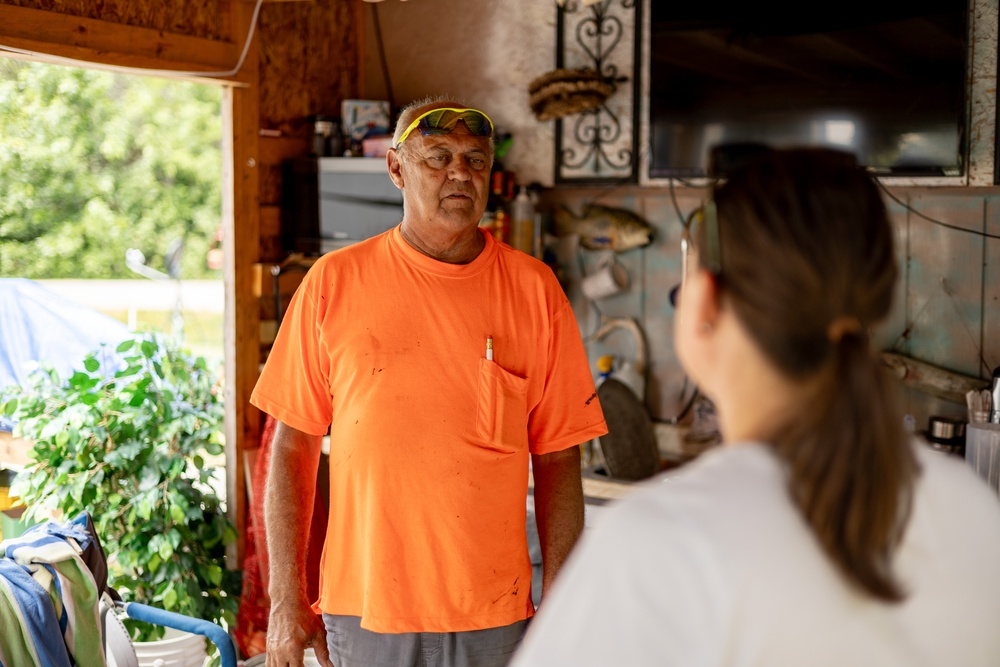 Robust volunteer program helps reduce recreation operating costs at Rathbun Lake