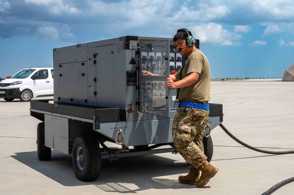 Maintenance during Bomber Task Force 24-4