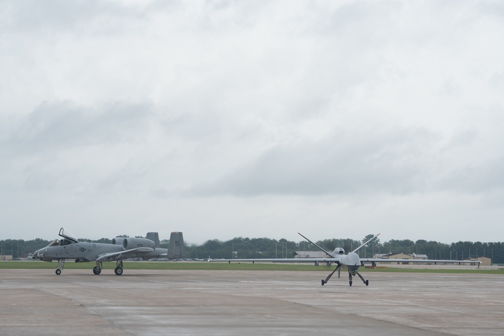 20th ATKS lands MQ-9 Reaper on Whiteman AFB in historic first