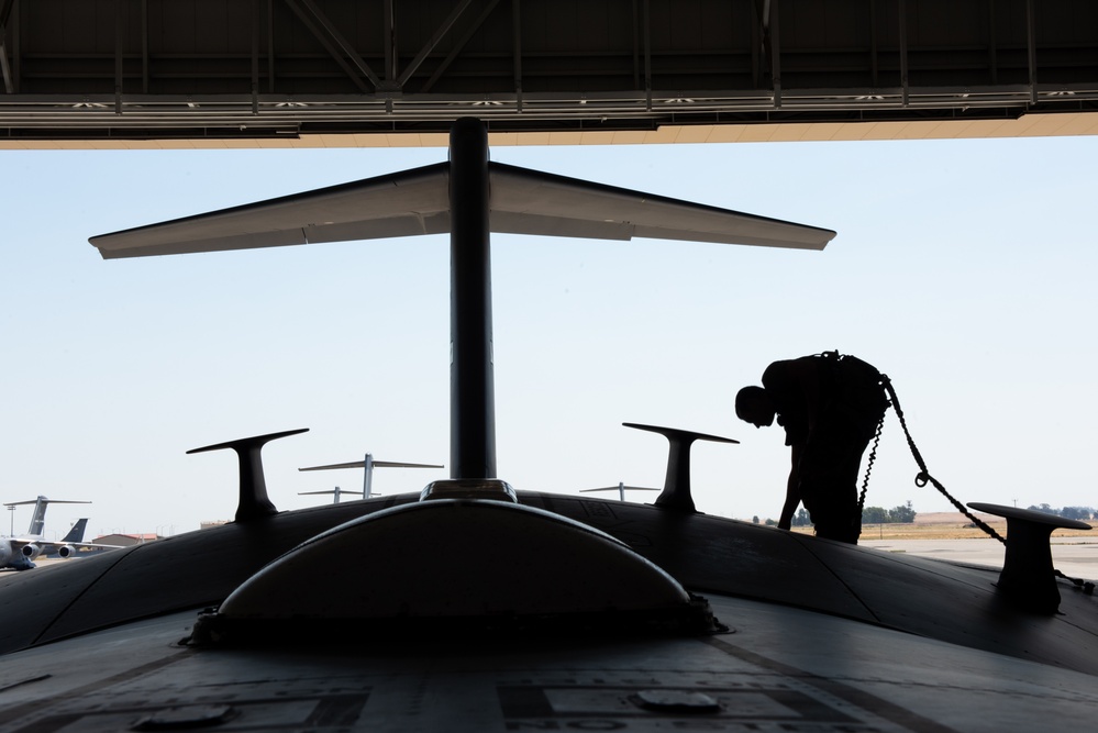 C-17 Maintainers: Ensuring mission readiness at all times