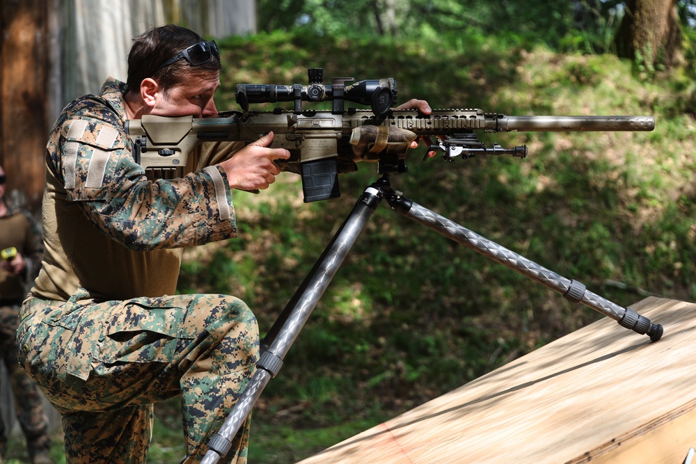 Reconnaissance Marines Sniper Training at Panzer Kaserne