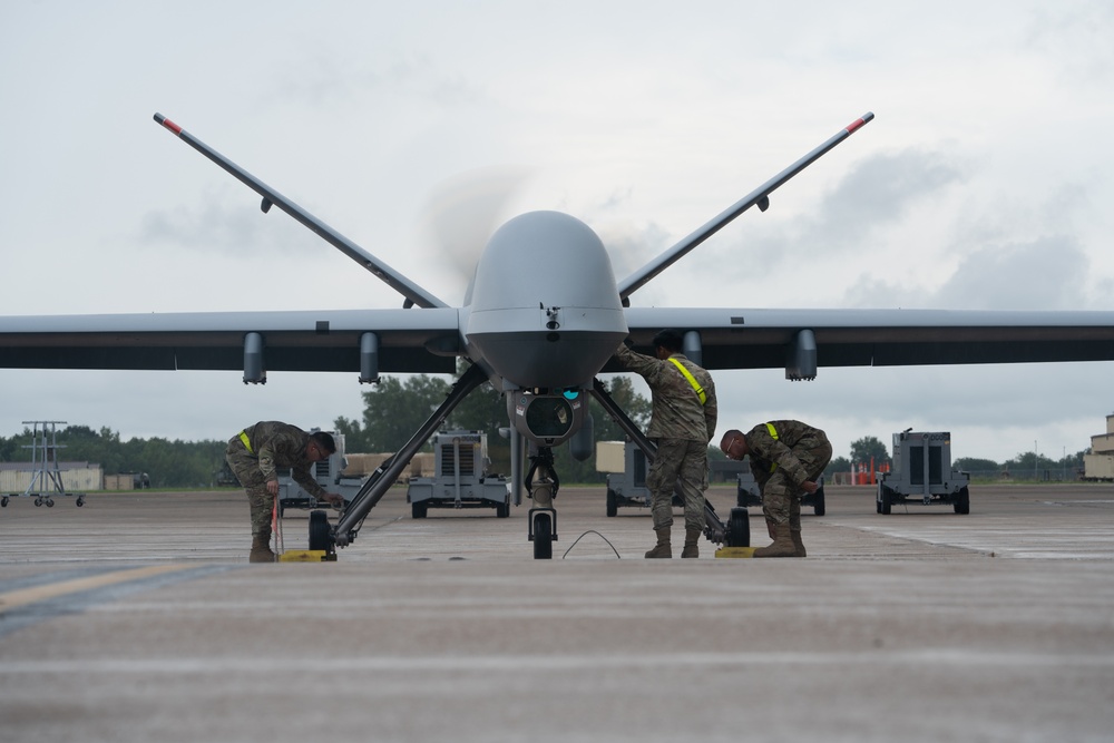 20th ATKS lands MQ-9 Reaper on Whiteman AFB in historic first