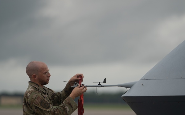 20th ATKS lands MQ-9 Reaper on Whiteman AFB in historic first