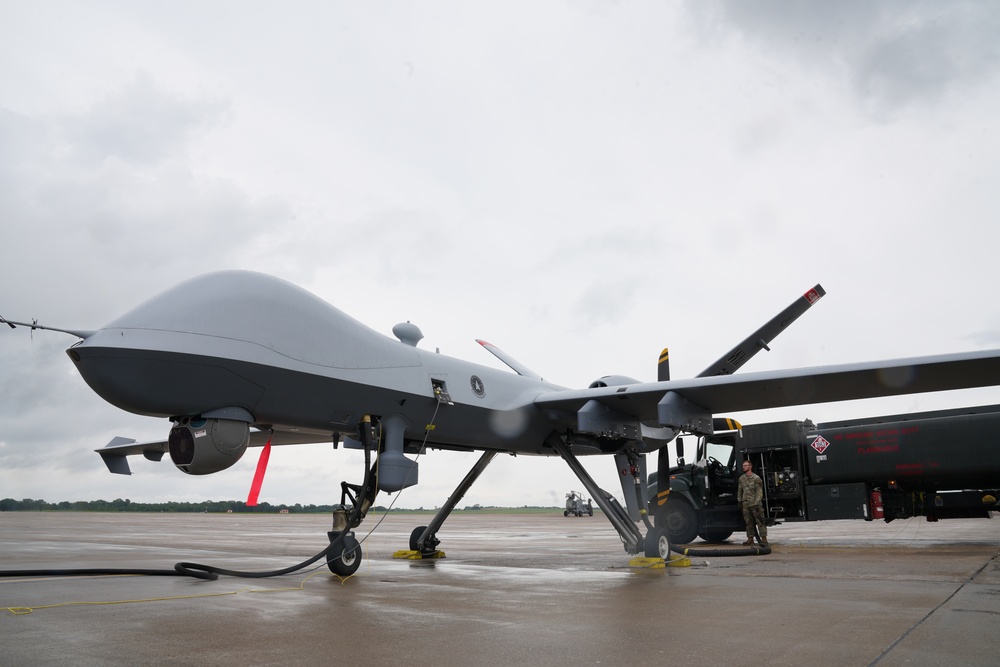 20th ATKS lands MQ-9 Reaper on Whiteman AFB in historic first