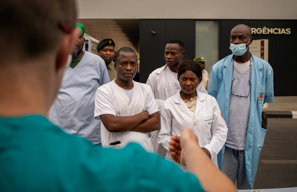 US Army Reserve military healthcare teams train Angolan counterparts in Ambulance operations
