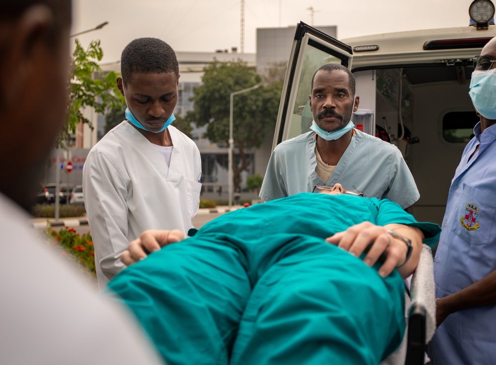 US Army Reserve military healthcare teams train Angolan counterparts in Ambulance operations