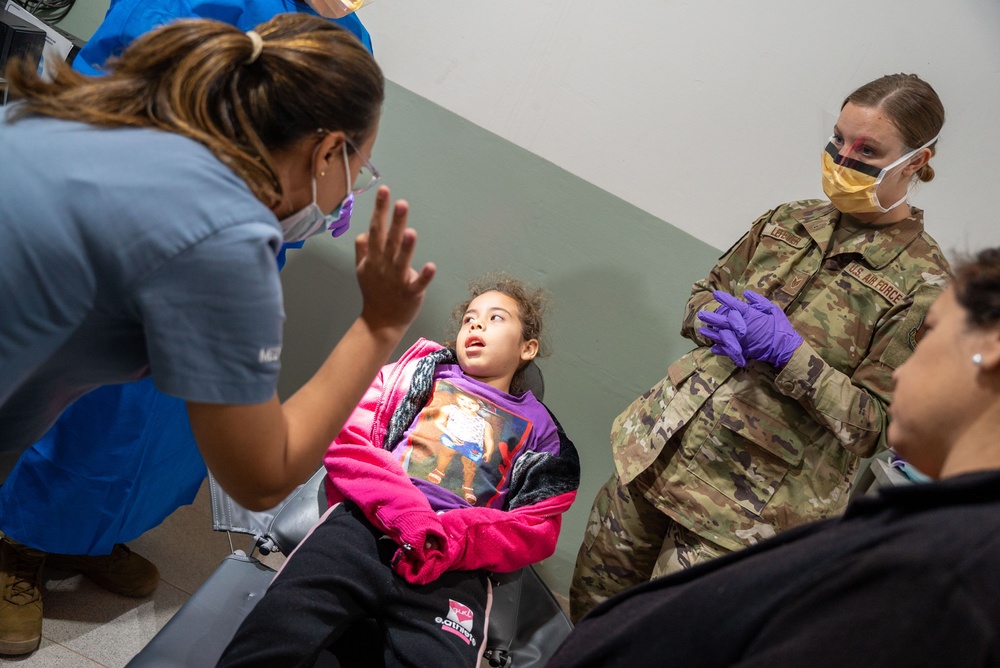 AMISTAD24 - Hospital Materno Infantil