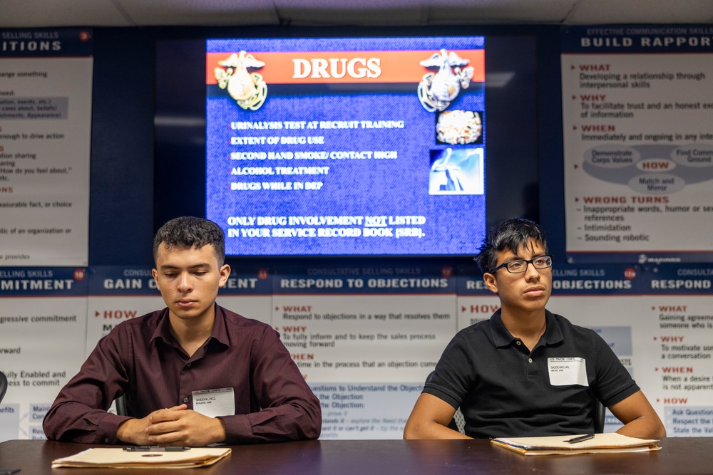 Houston poolees conduct Moment of Truth and ship to MCRD