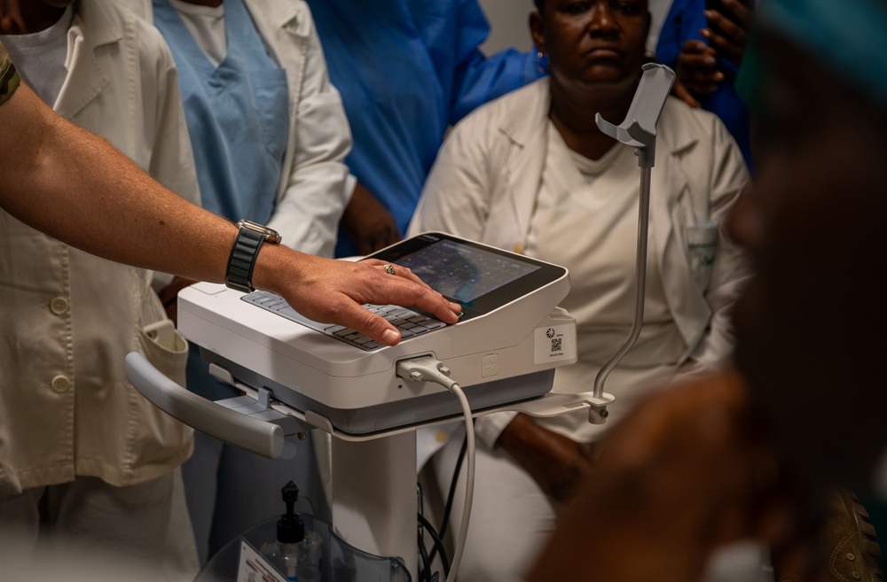 US Army Reserve medical team trains Angolan counterparts on electrocardiogram use