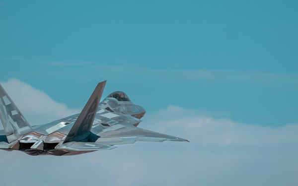 Red Flag takes off 2024