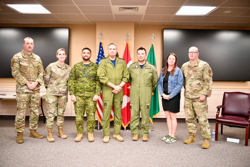 Deputy Commander of NORAD visits WADS