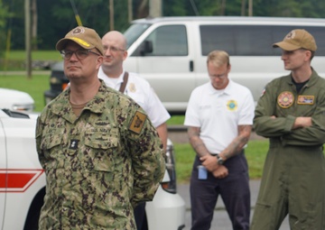 Rear Admiral Lahti visits Fire Station 15 onboard Cheatham Annex