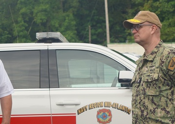 Rear Admiral Lahti visits Fire Station 15 onboard Cheatham Annex