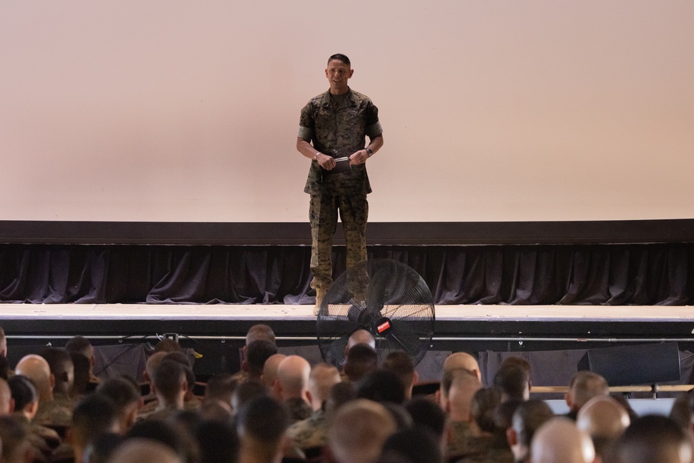 CMC and SMMC Visit MCRD San Diego