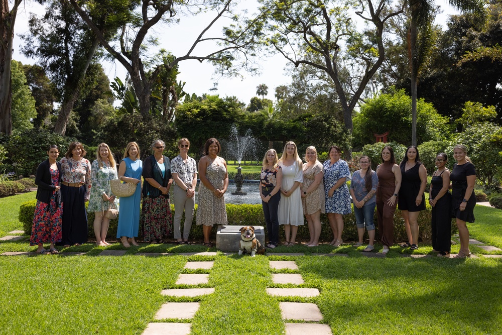 CMC and SMMC Visit MCRD San Diego