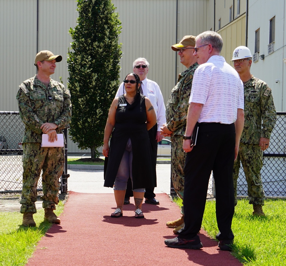 Rear Admiral Lahti visits Huntington Hall Naval Berthing Facility