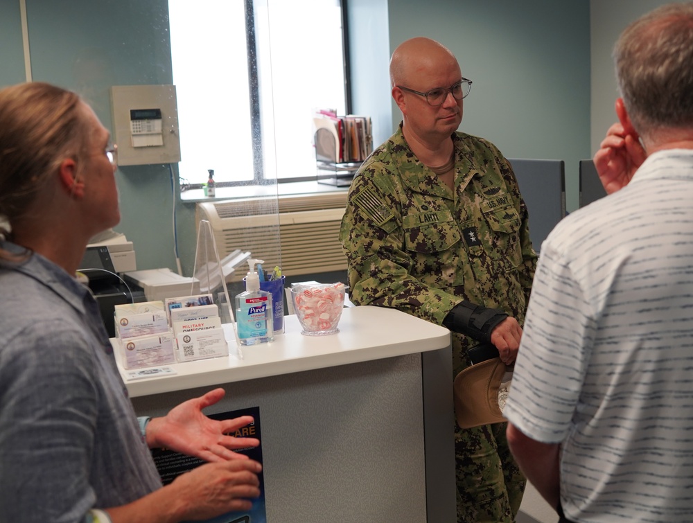 Rear Admiral Lahti visits Huntington Hall Naval Berthing Facility