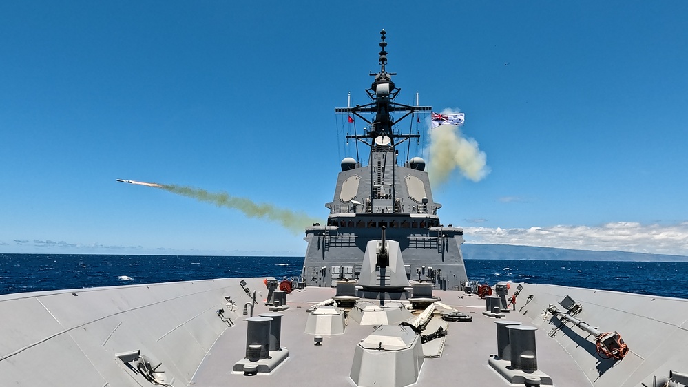 HMAS Sydney fires Royal Australian Navy’s first Naval Strike Missile during RIMPAC 2024