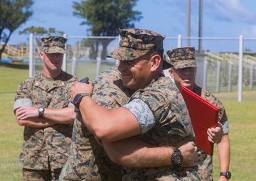Gunnery Sgt. Ferguson receives Navy and Marine Corps Commendation Medal