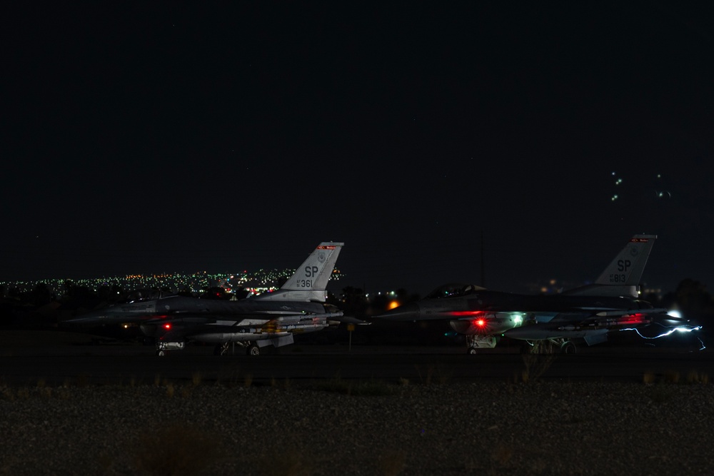 Red Flag-Nellis 24-3 Night Ops