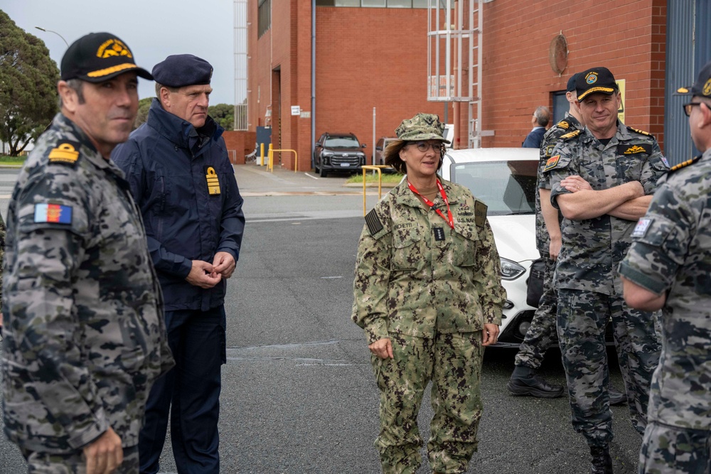 CNO Visits HMAS Stirling