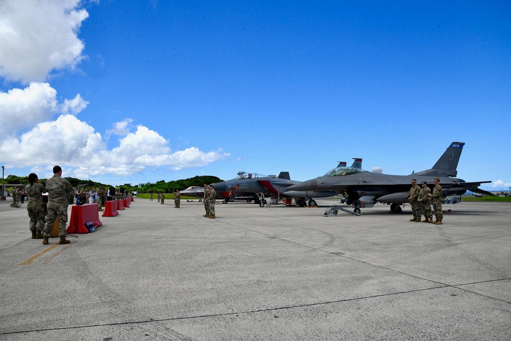 Bulldogs earn top honors at Weapons Load Competition