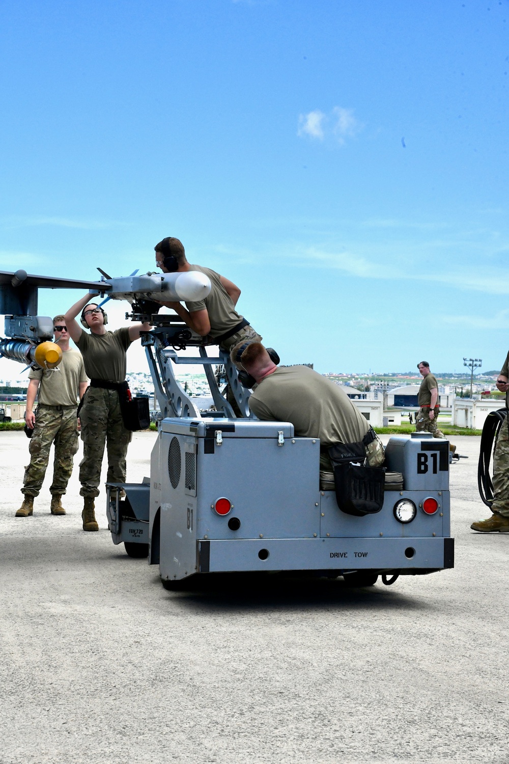 Bulldogs earn top honors at Weapons Load Competition