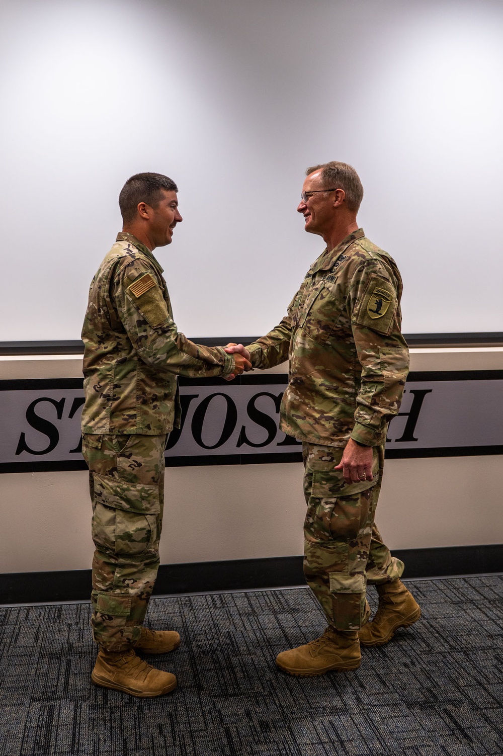 Missouri adjutant general visits the 139th Airlift Wing