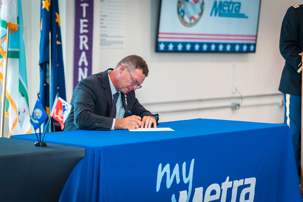 Illinois Army National Guard RRB and Metro PaYS Signing Ceremony