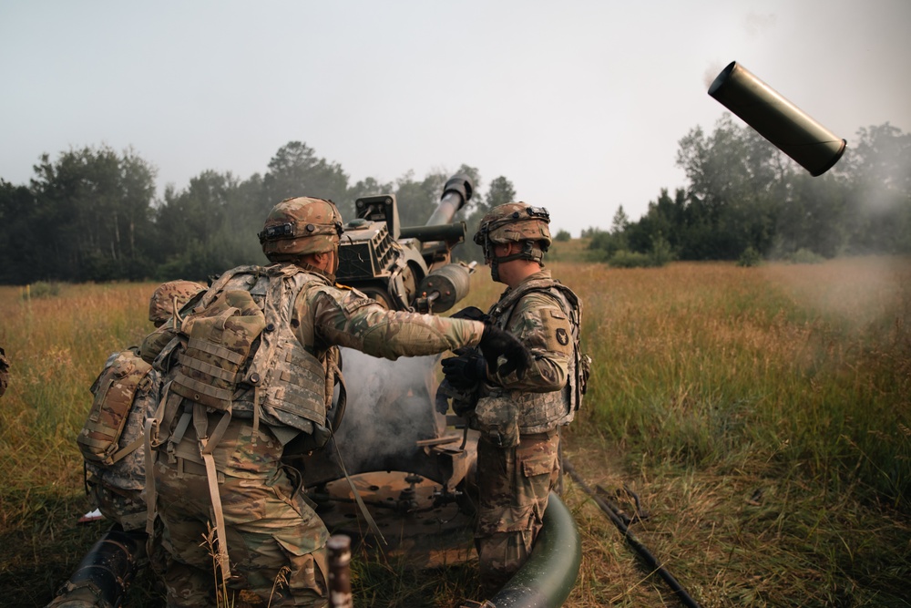 Iowa Army National Guard cannon crewmembers conduct live-fire exercise at Camp Ripley