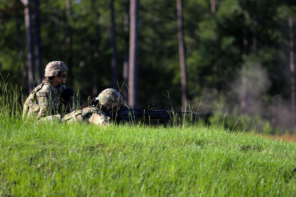 Sustainment Soldiers go to the Range